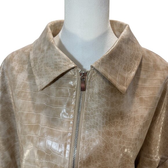 PrettyLittleThing Beige Croc Embossed Faux Leather Zip-Front Bomber Jacket, US L - Picture 5 of 6